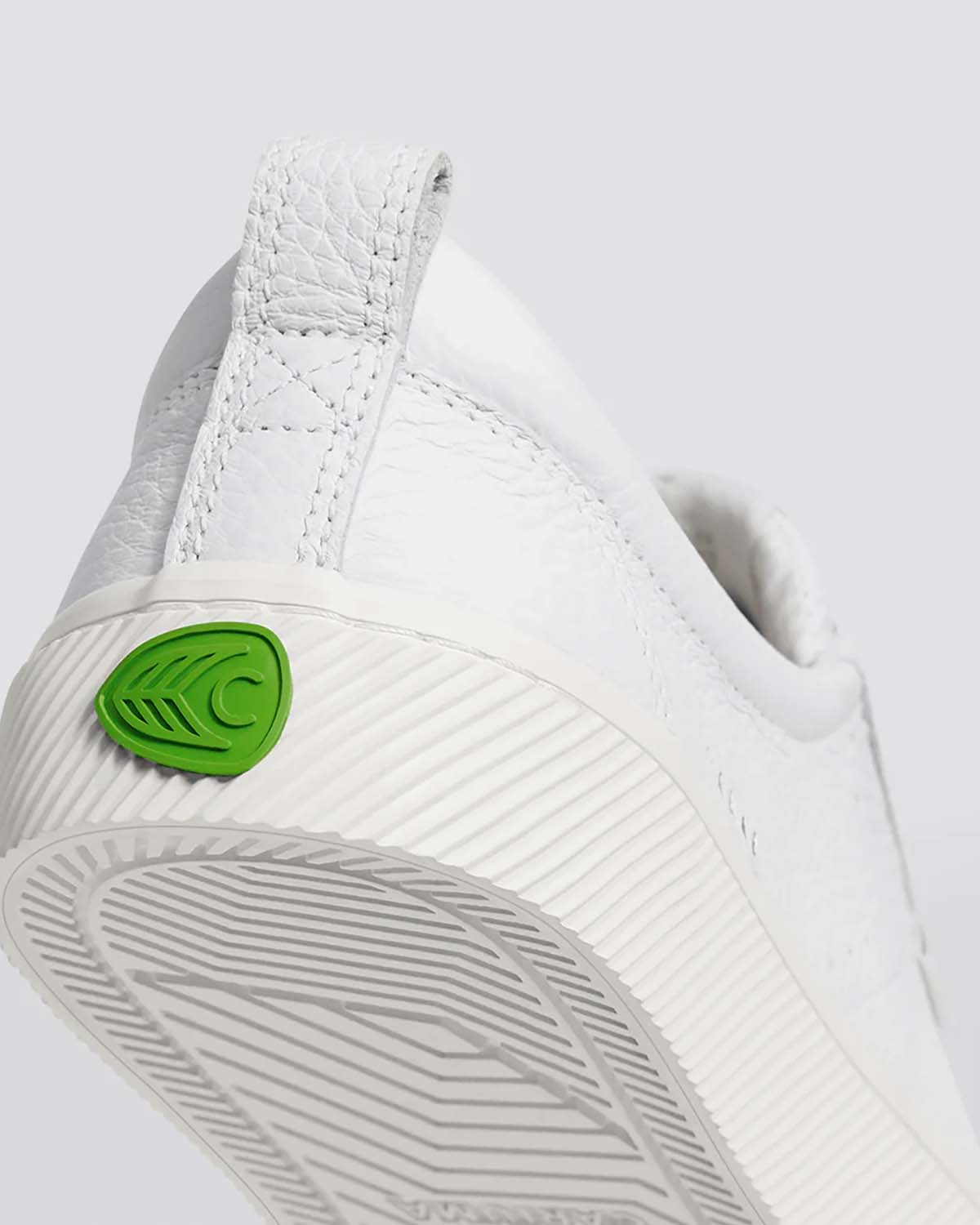 Zapatillas Cariuma OCA LOW White-5